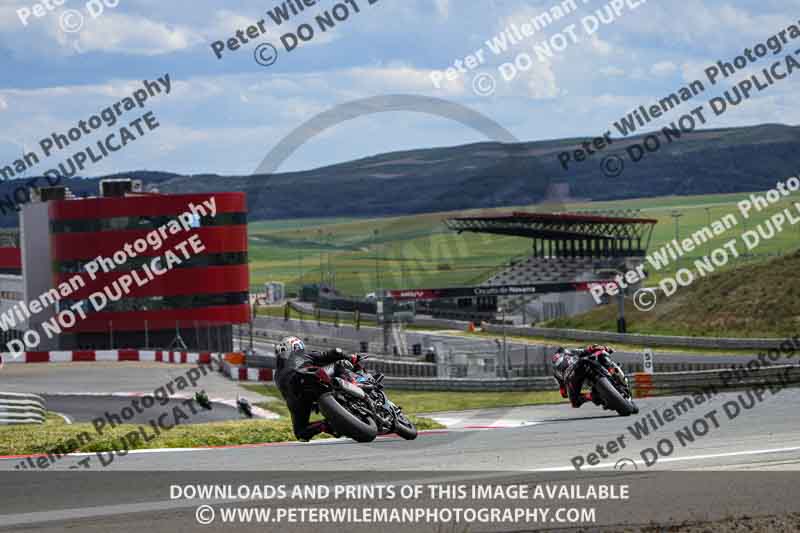 cadwell no limits trackday;cadwell park;cadwell park photographs;cadwell trackday photographs;enduro digital images;event digital images;eventdigitalimages;navarra;no limits trackdays;peter wileman photography;racing digital images;trackday digital images;trackday photos